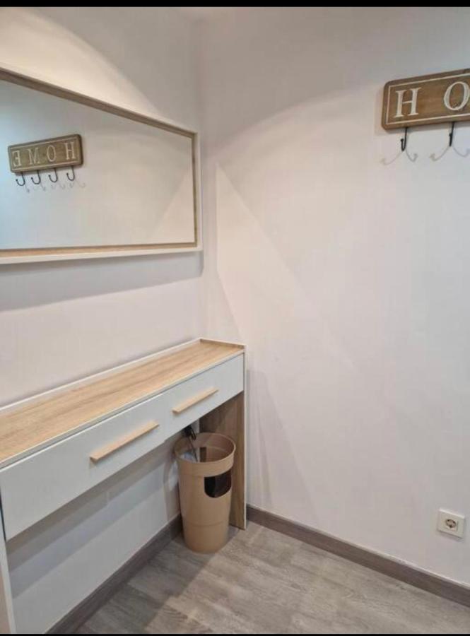 Apartamento Con Terraza Y Parking Хихон Номер фото