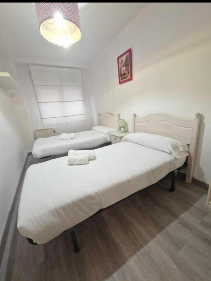 Apartamento Con Terraza Y Parking Хихон Номер фото